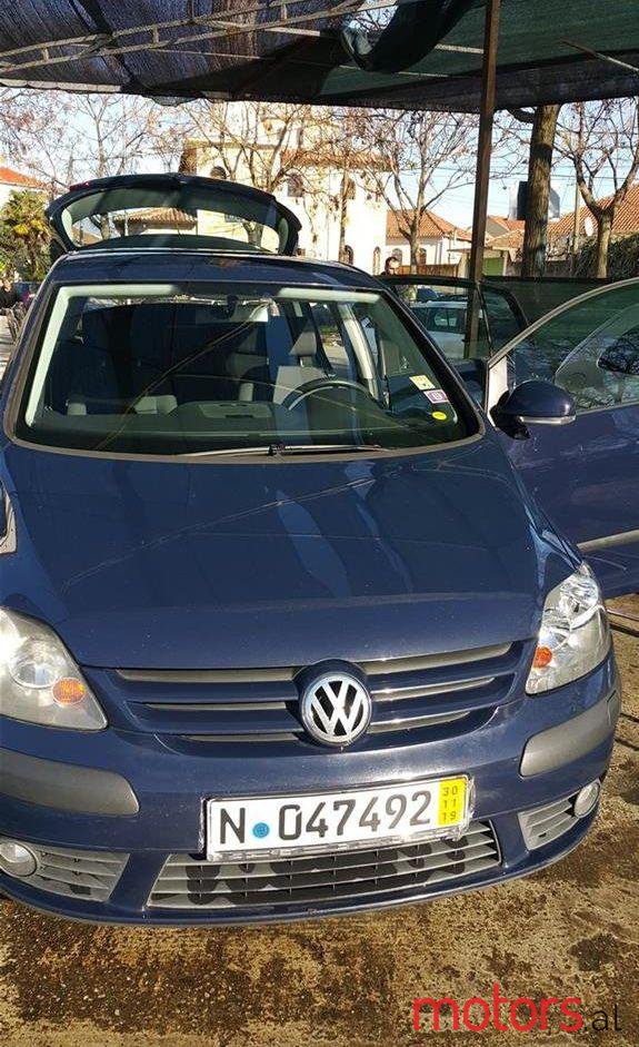 2005' Volkswagen Golf Plus photo #1