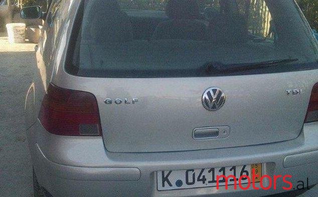 2000' Volkswagen Golf photo #2