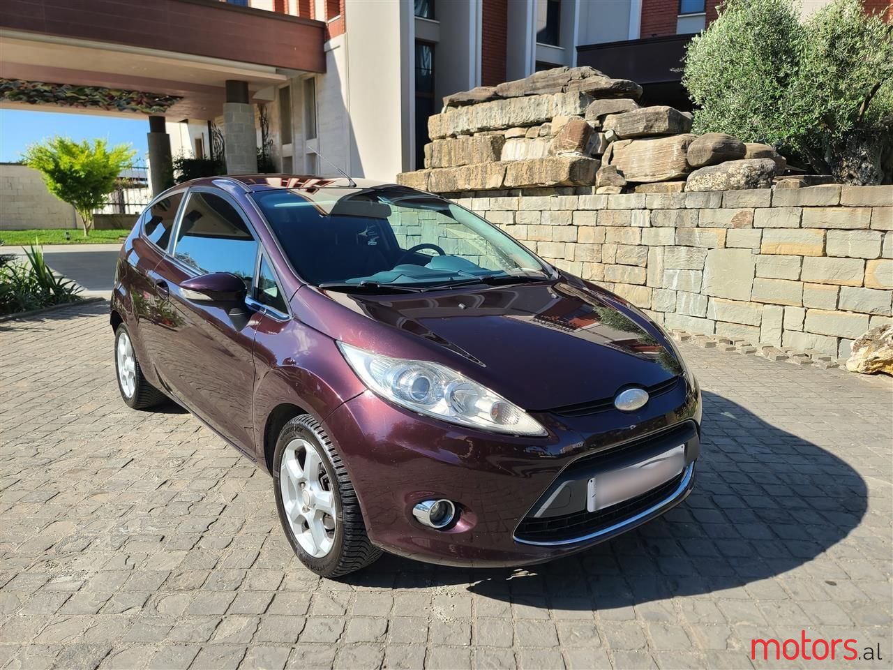 2010' Ford Fiesta photo #1