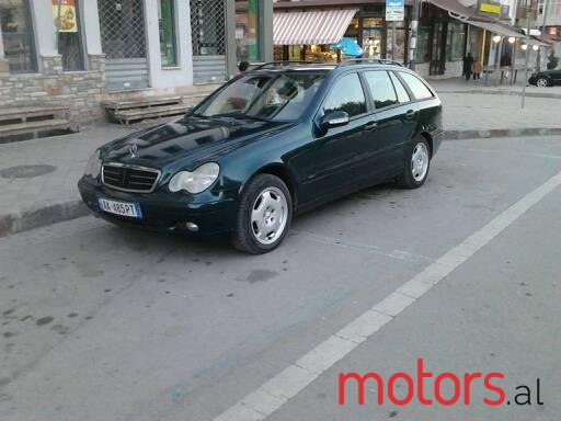 2003' Mercedes-Benz C-Class photo #3