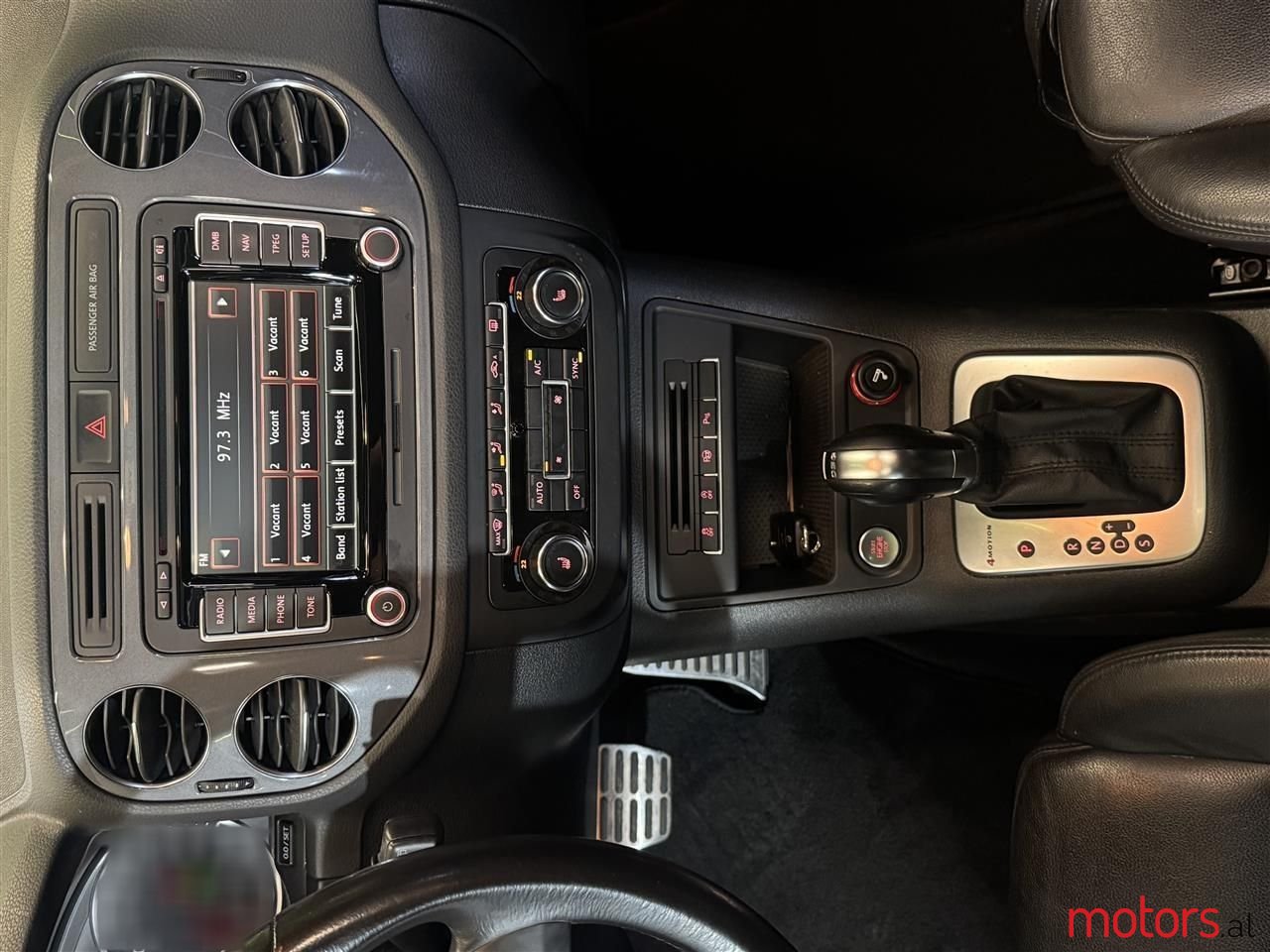 2014' Volkswagen Tiguan photo #1