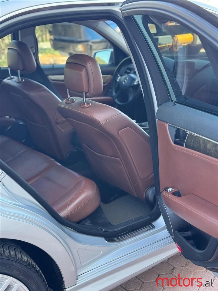 2009' Mercedes-Benz C 220 photo #6