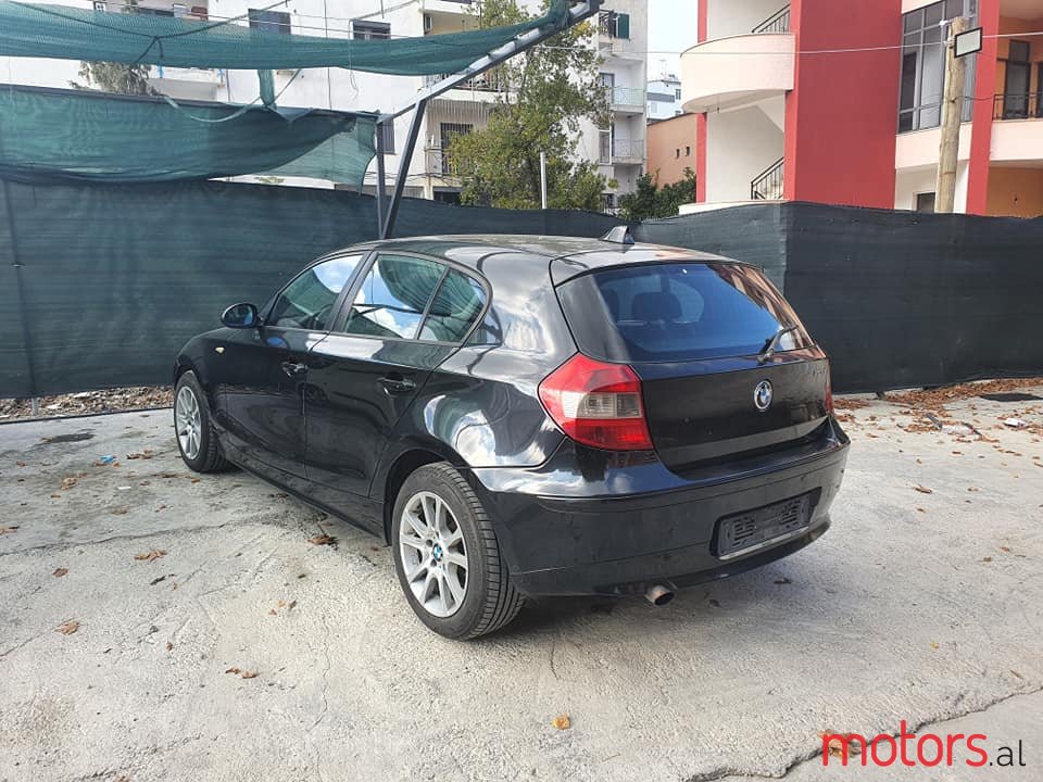 2006' BMW 1 Series photo #1