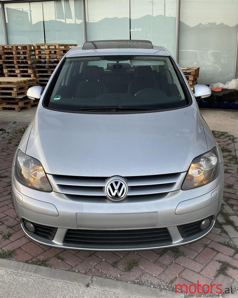 2007' Volkswagen Golf Plus photo #5