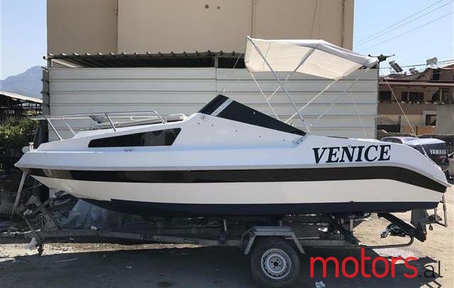 2002' Yamaha photo #1