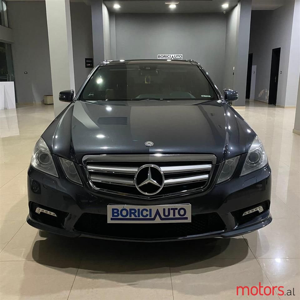 2010' Mercedes-Benz E 55 Amg photo #2