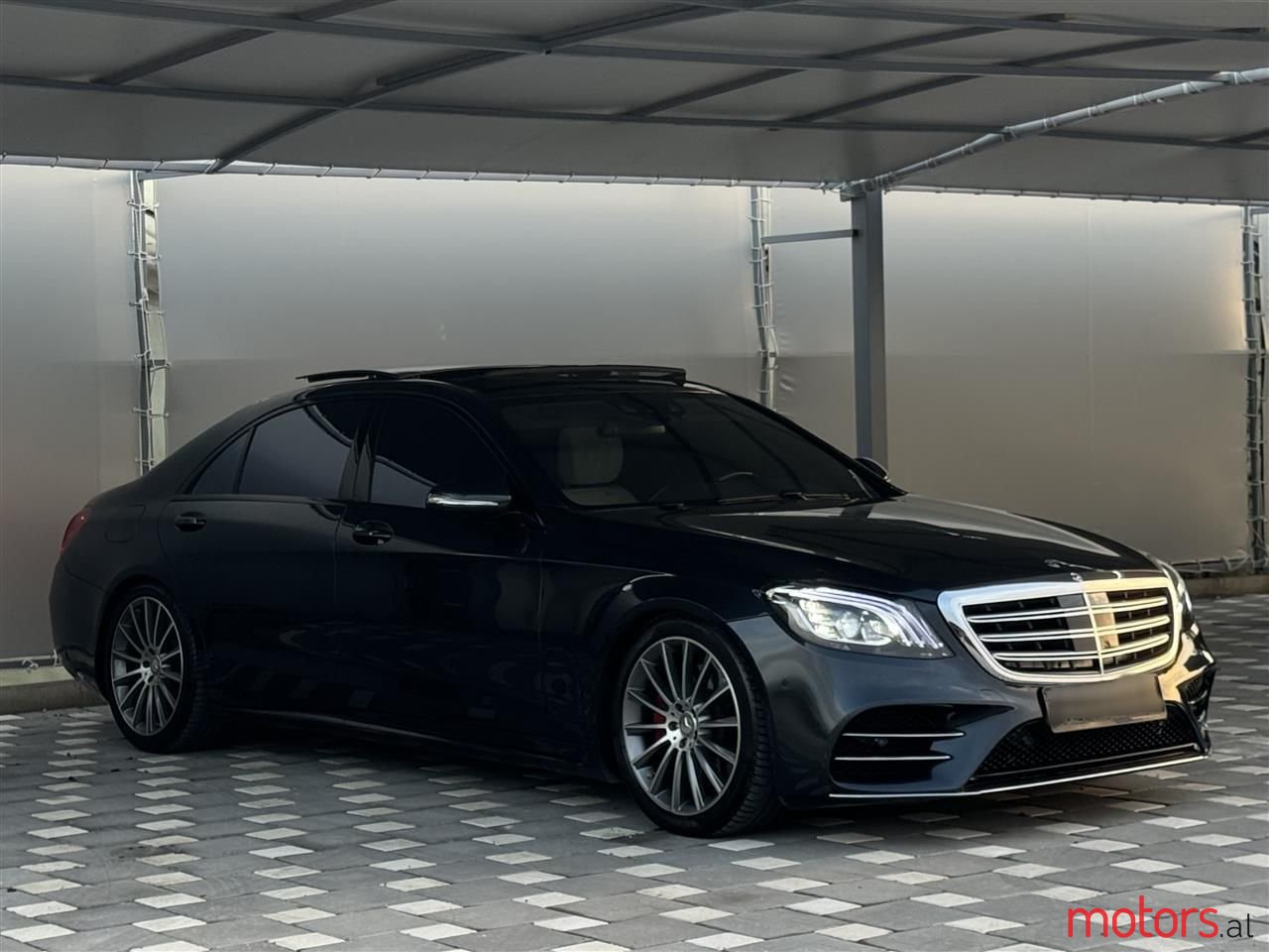 2015' Mercedes-Benz S 550 photo #1