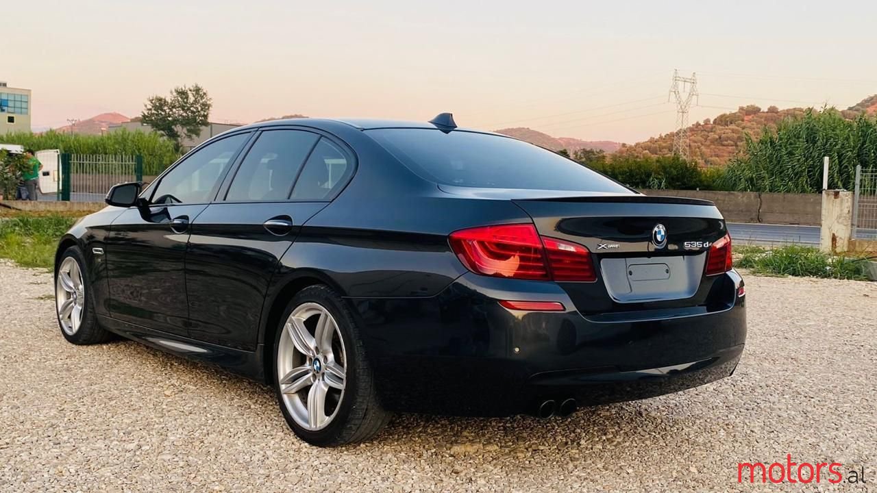 2014' BMW 535 photo #5