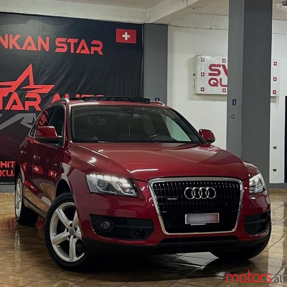 2011' Audi Q5 photo #5