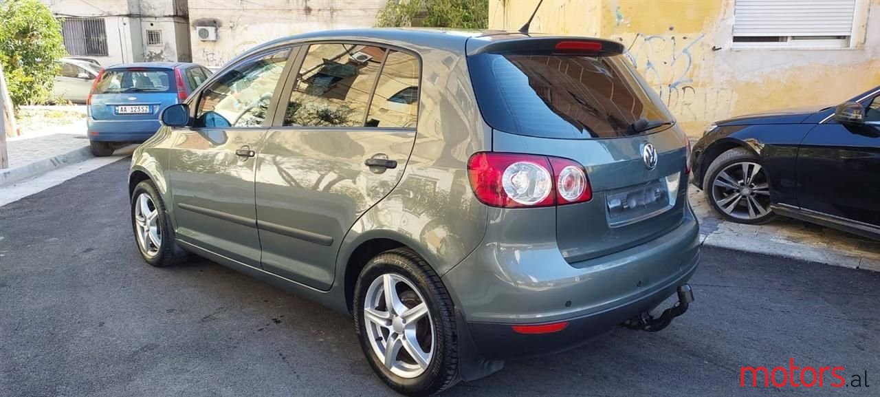 2007' Volkswagen Golf Plus photo #3