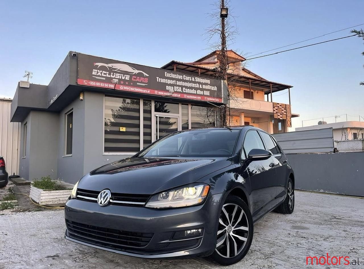2015' Volkswagen Golf photo #1