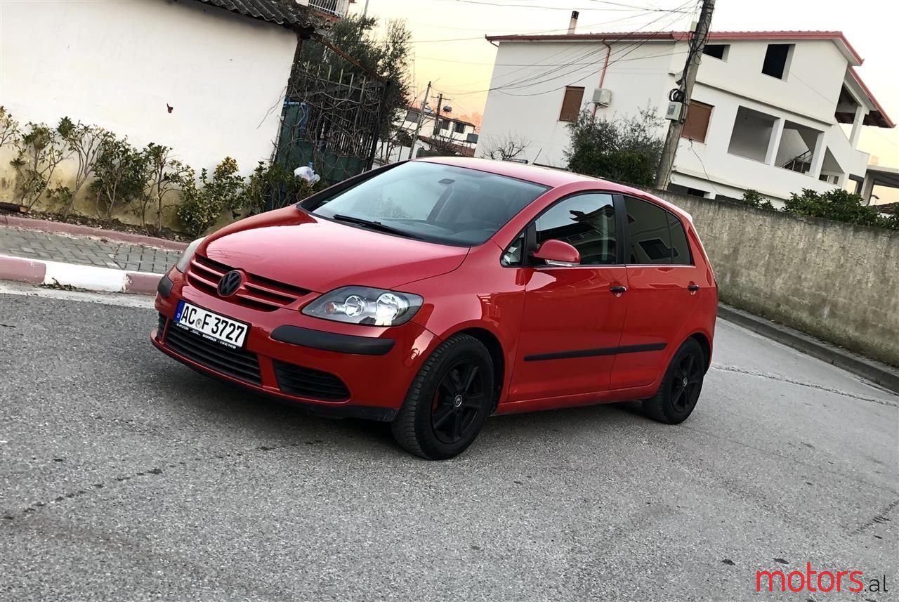 2005' Volkswagen Golf Plus photo #2