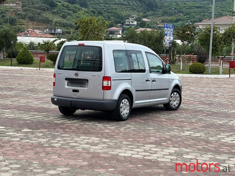 2007' Volkswagen Caddy photo #3