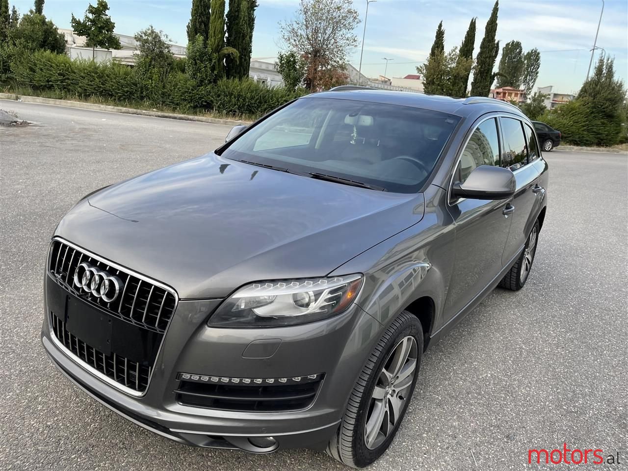 2010' Audi Q7 photo #1