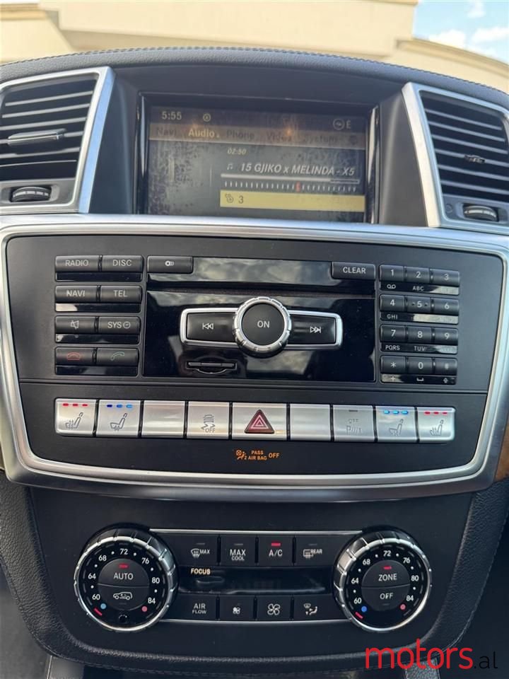 2012' Mercedes-Benz ML 350 photo #6