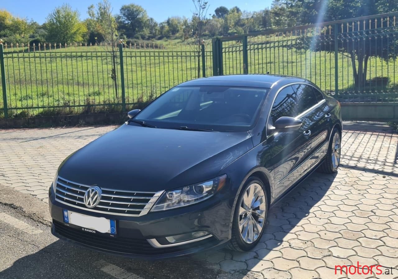 2013' Volkswagen photo #1