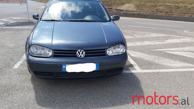 2000' Volkswagen Golf photo #1