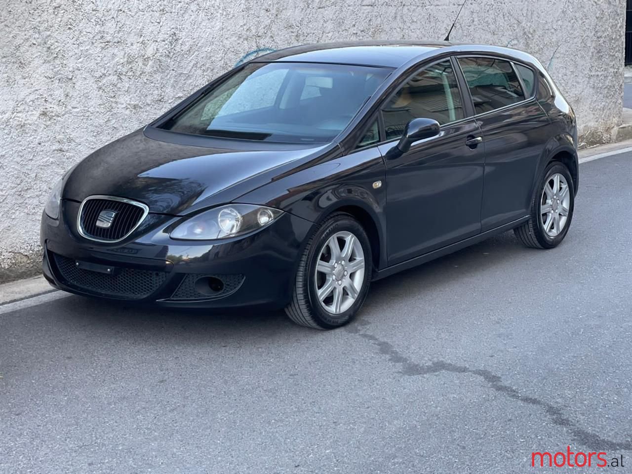 2007' SEAT Leon photo #4