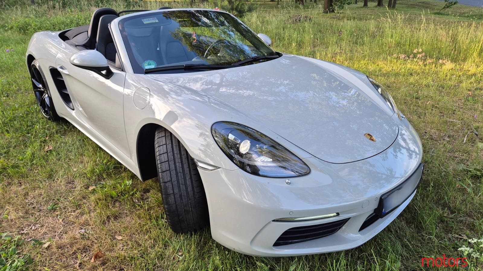 2019' Porsche Boxster photo #2