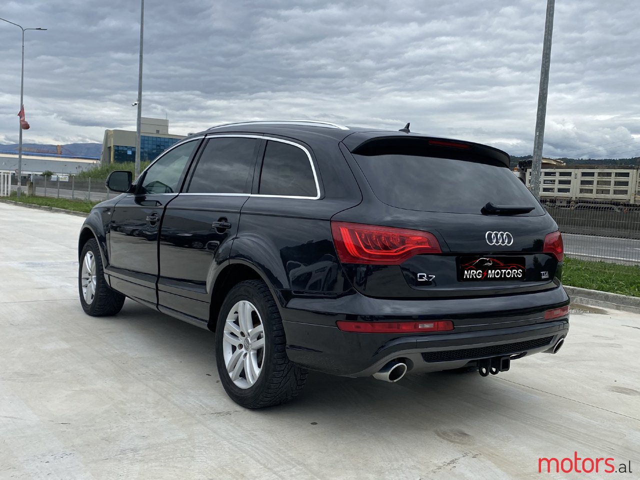 2010' Audi Q7 photo #4