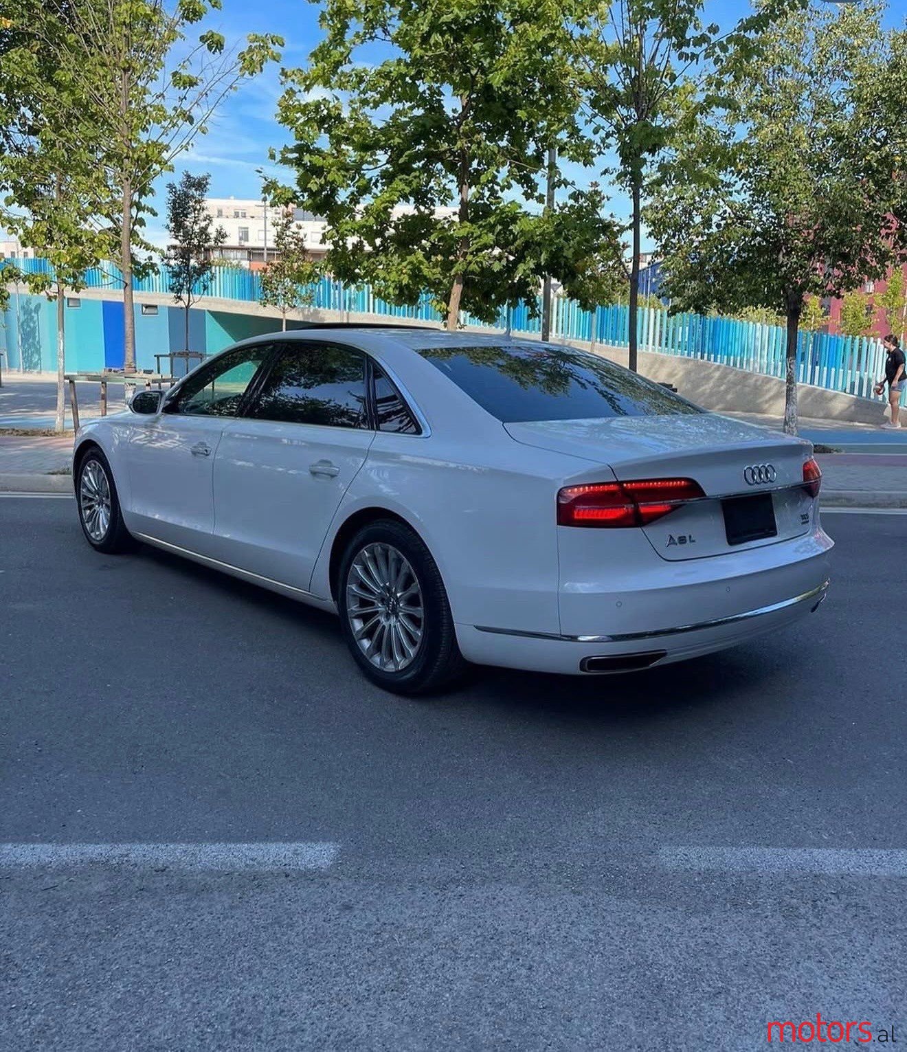 2015' Audi A8 photo #4