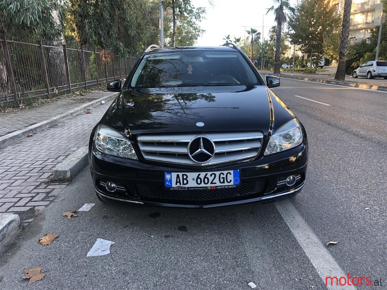 2009' Mercedes-Benz C 220 photo #2