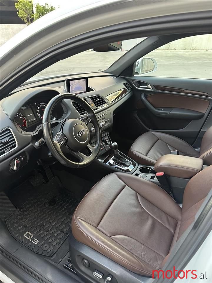 2016' Audi Q3 photo #5