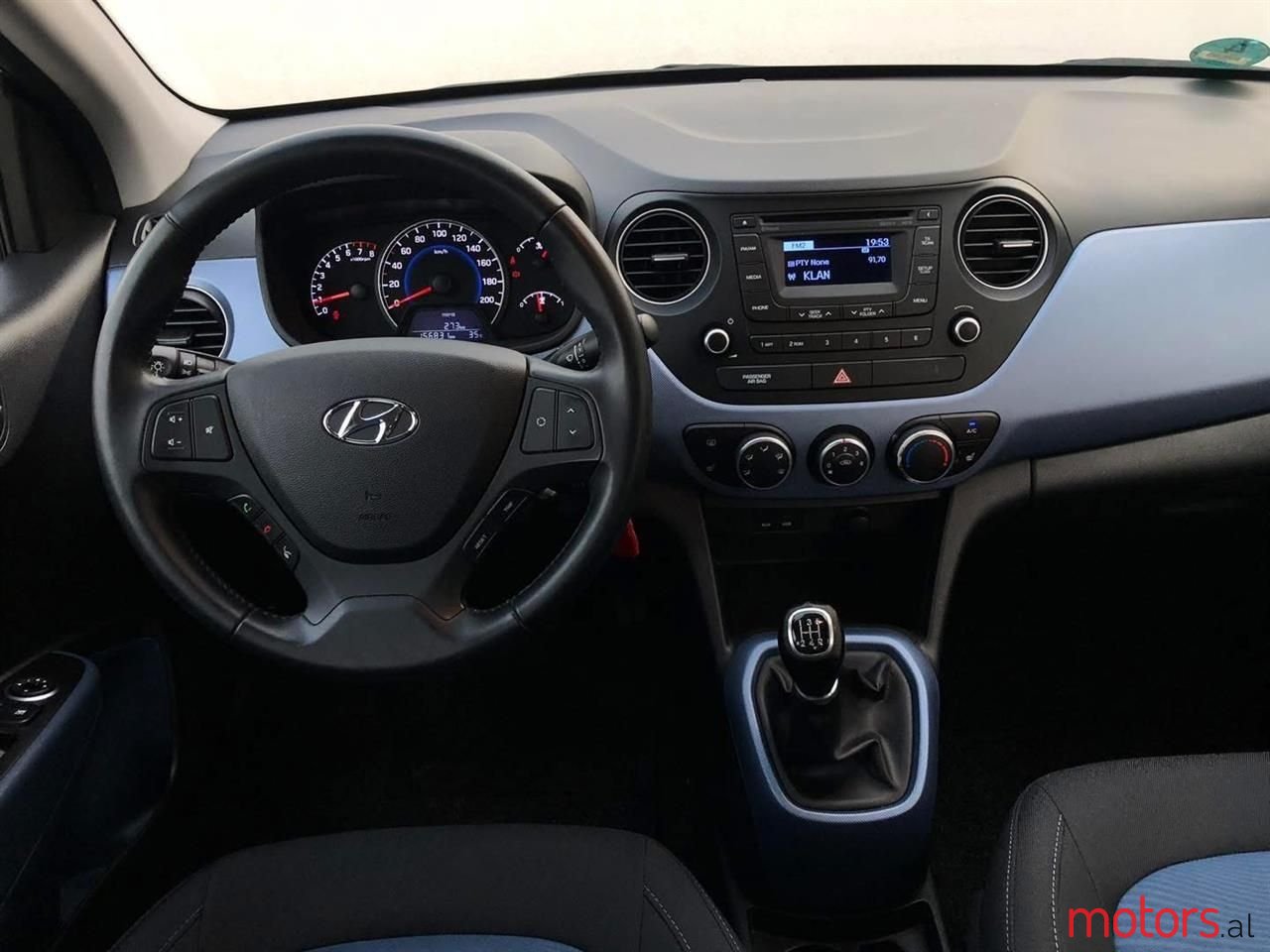 2016' Hyundai i10 photo #5