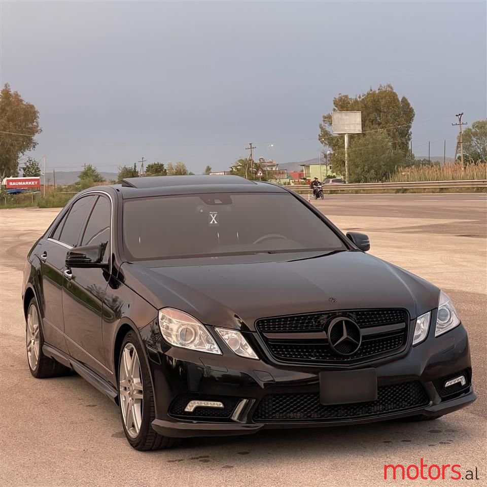 2010' Mercedes-Benz E 350 photo #1