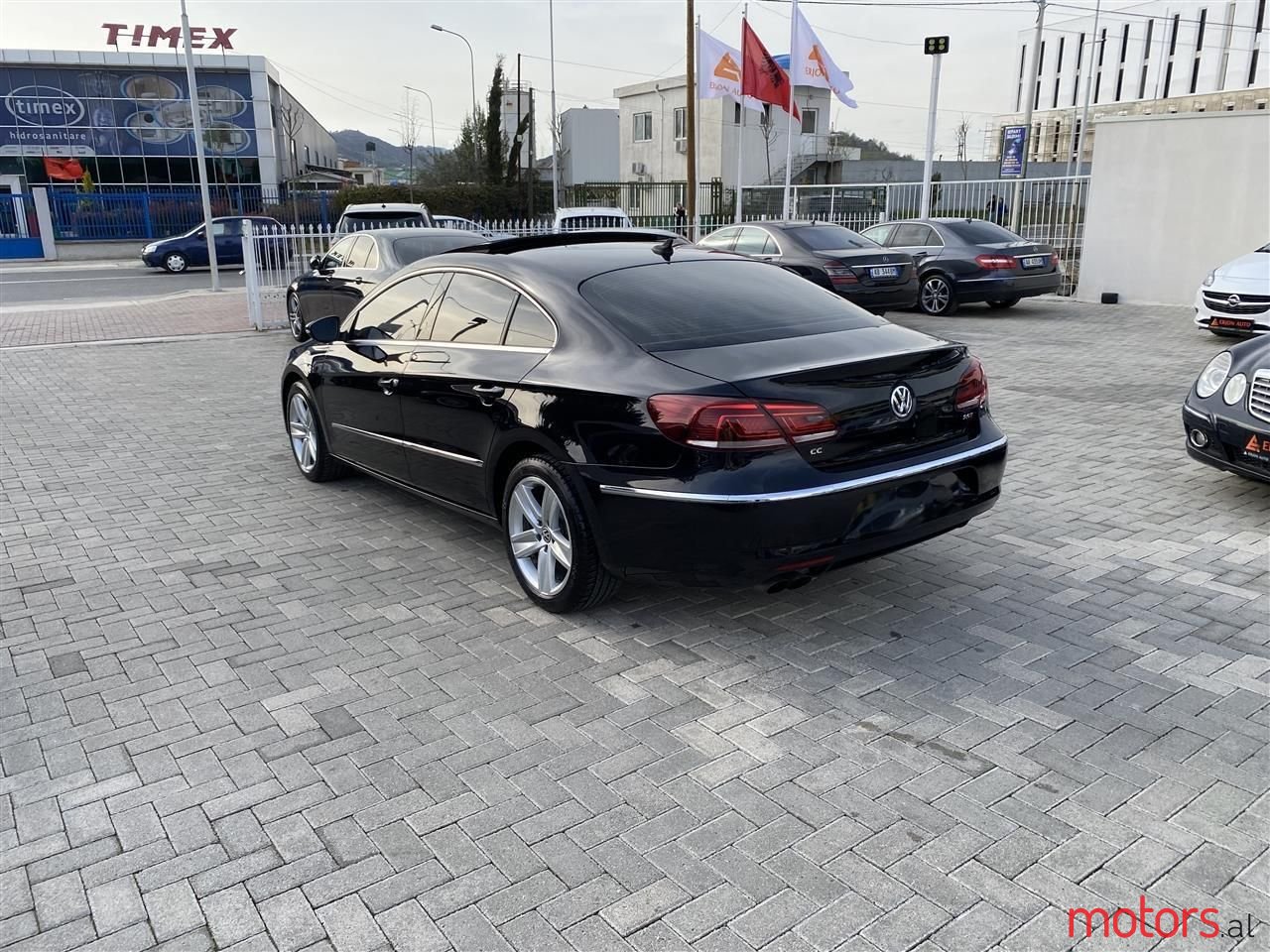 2014' Volkswagen Passat photo #3