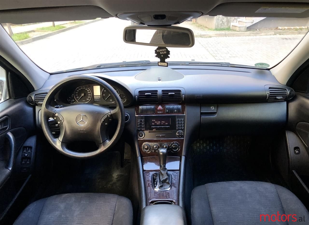 2005' Mercedes-Benz C 180 photo #2