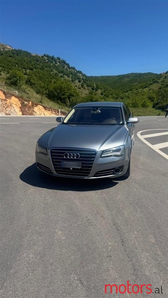 2010' Audi A8 photo #6