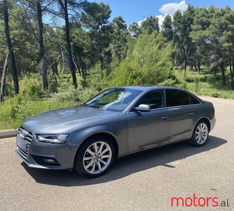 2013' Audi A4 photo #2