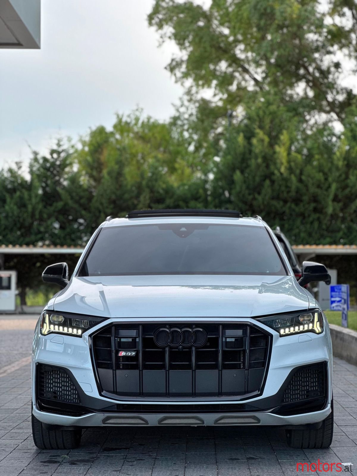 2021' Audi Q7 photo #2