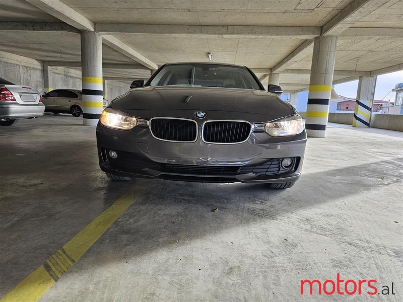 2014' BMW 328 photo #1