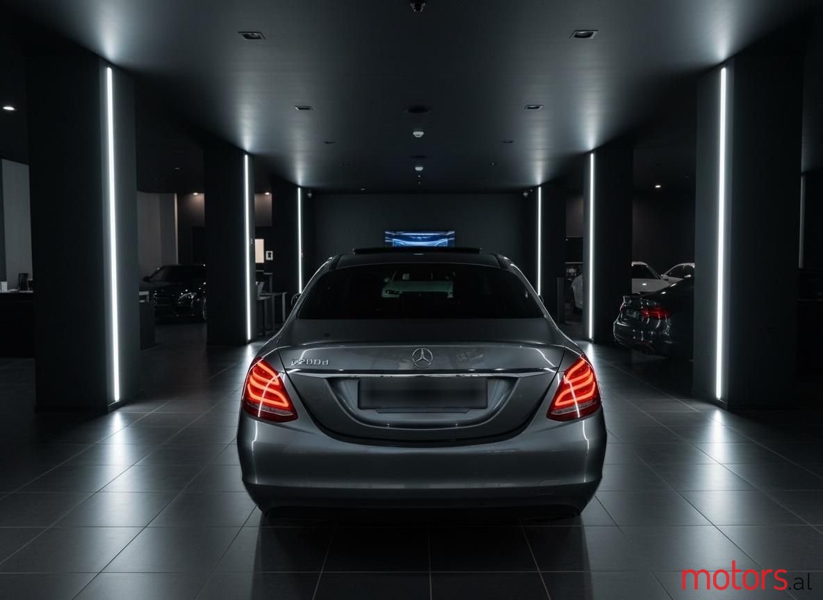 2018' Mercedes-Benz C 200 photo #4