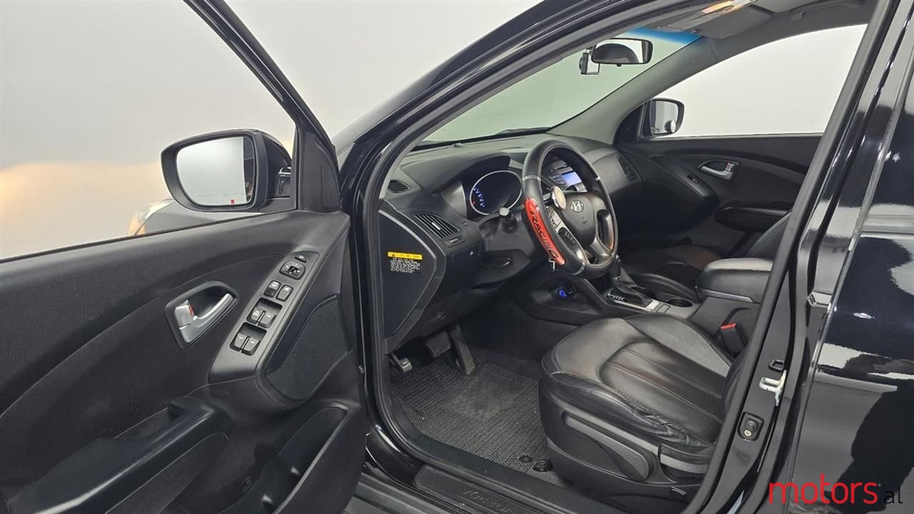 2013' Hyundai Tucson photo #5