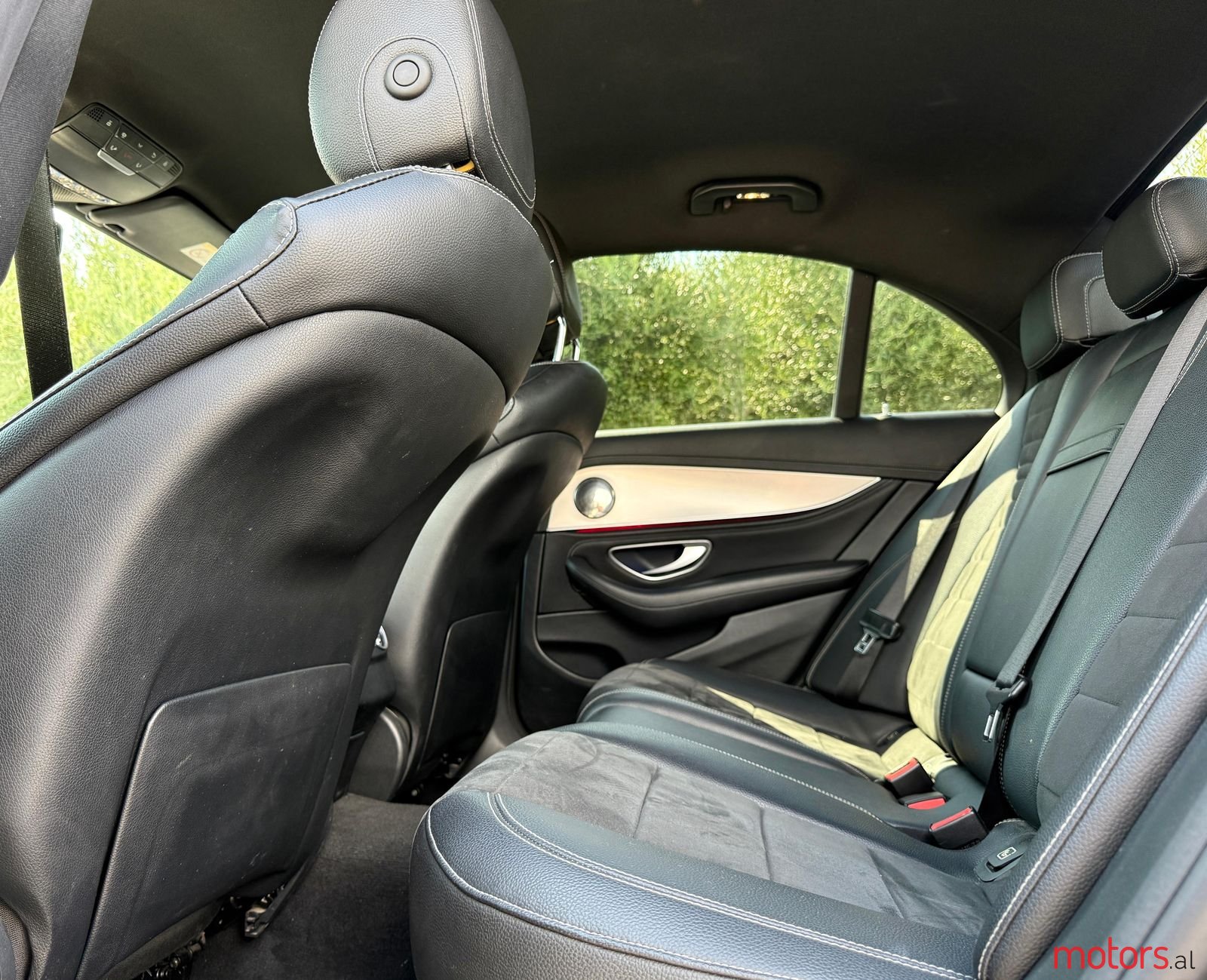 2017' Mercedes-Benz E 220 photo #4
