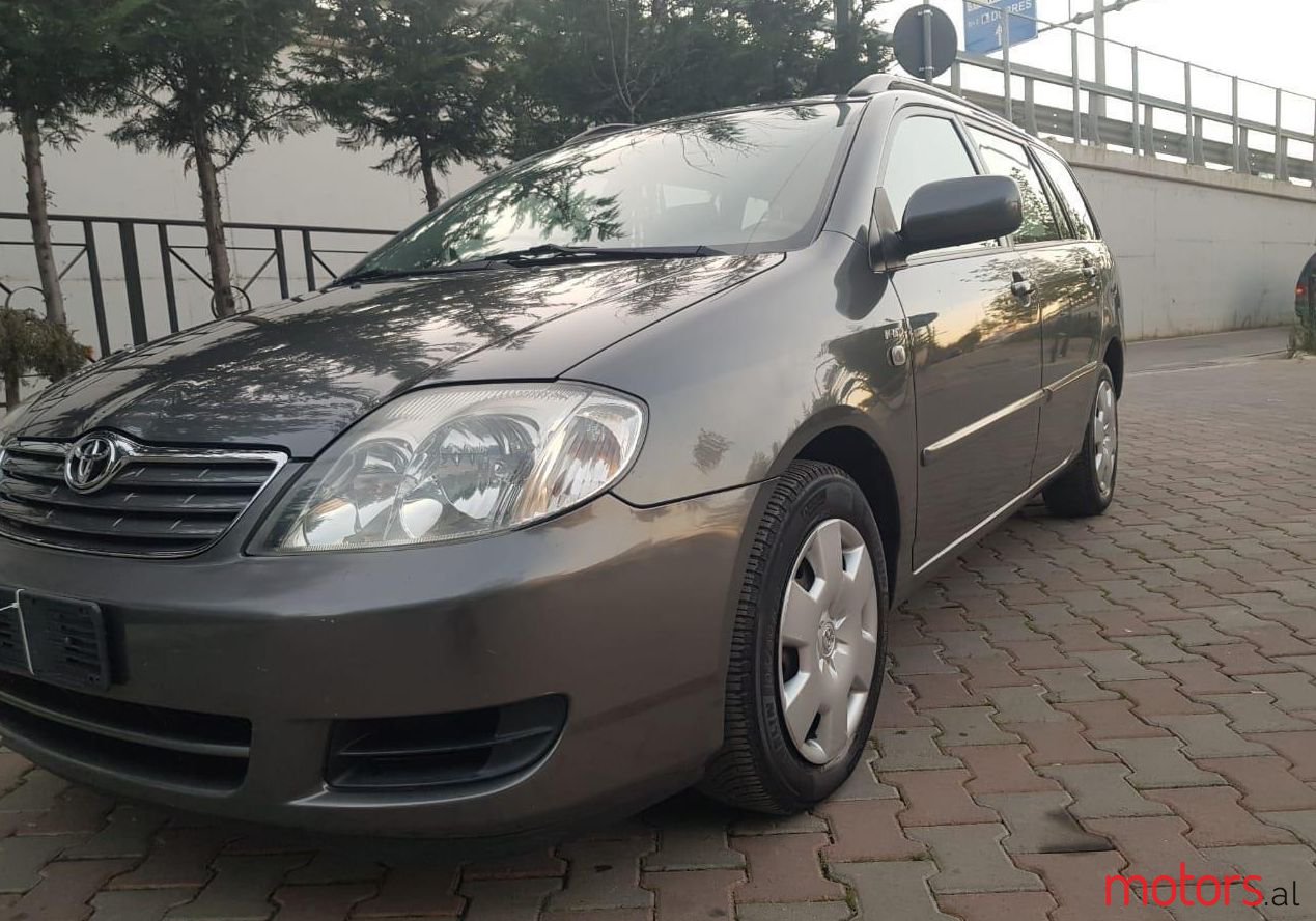 2005' Toyota Corolla photo #1