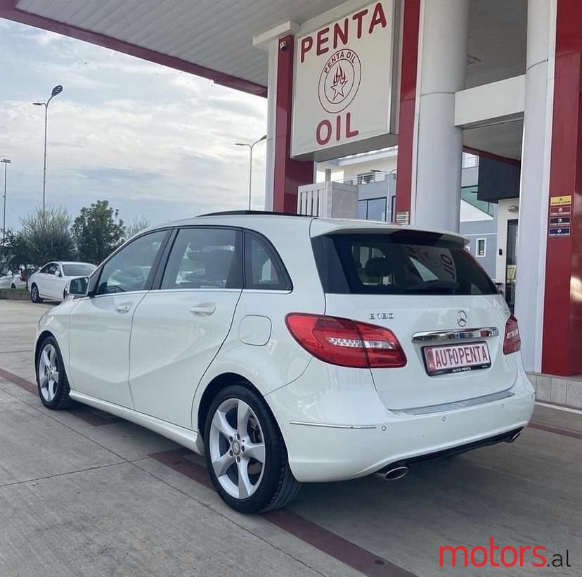 2014' Mercedes-Benz B 180 photo #4