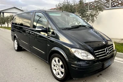2008' Mercedes-Benz Viano