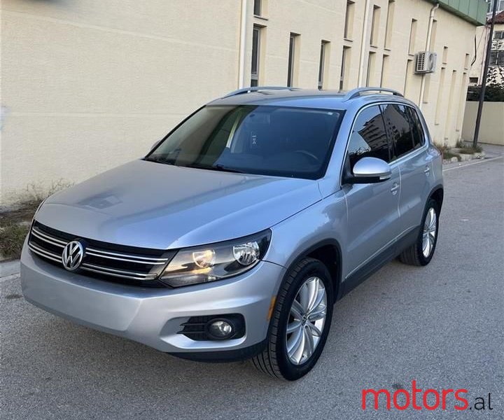 2014' Volkswagen Tiguan photo #1