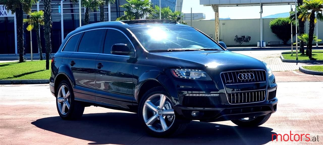 2012' Audi Q7 photo #3