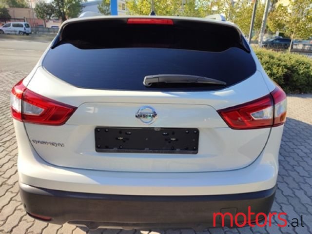 2015' Nissan Qashqai photo #3