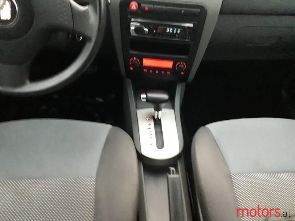 2005' SEAT Ibiza photo #2