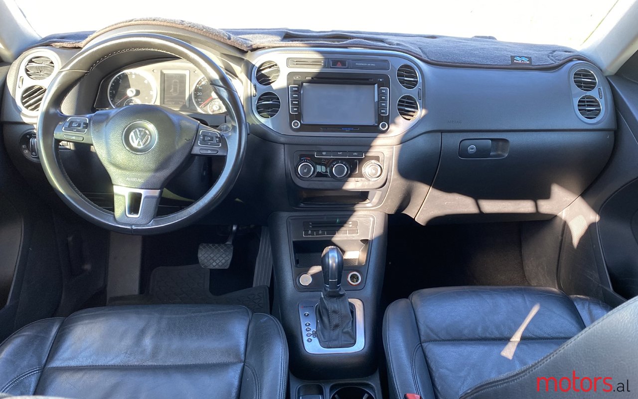2014' Volkswagen Tiguan photo #6