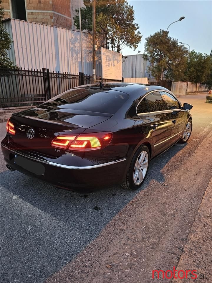 2013' Volkswagen photo #2