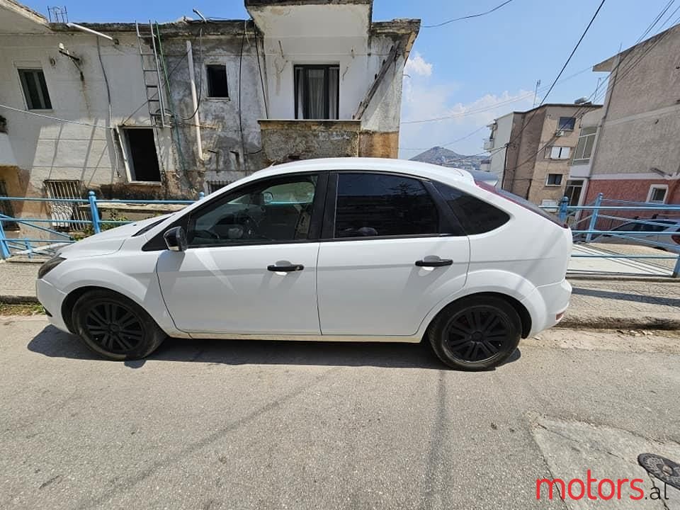 2011' Ford Focus photo #1