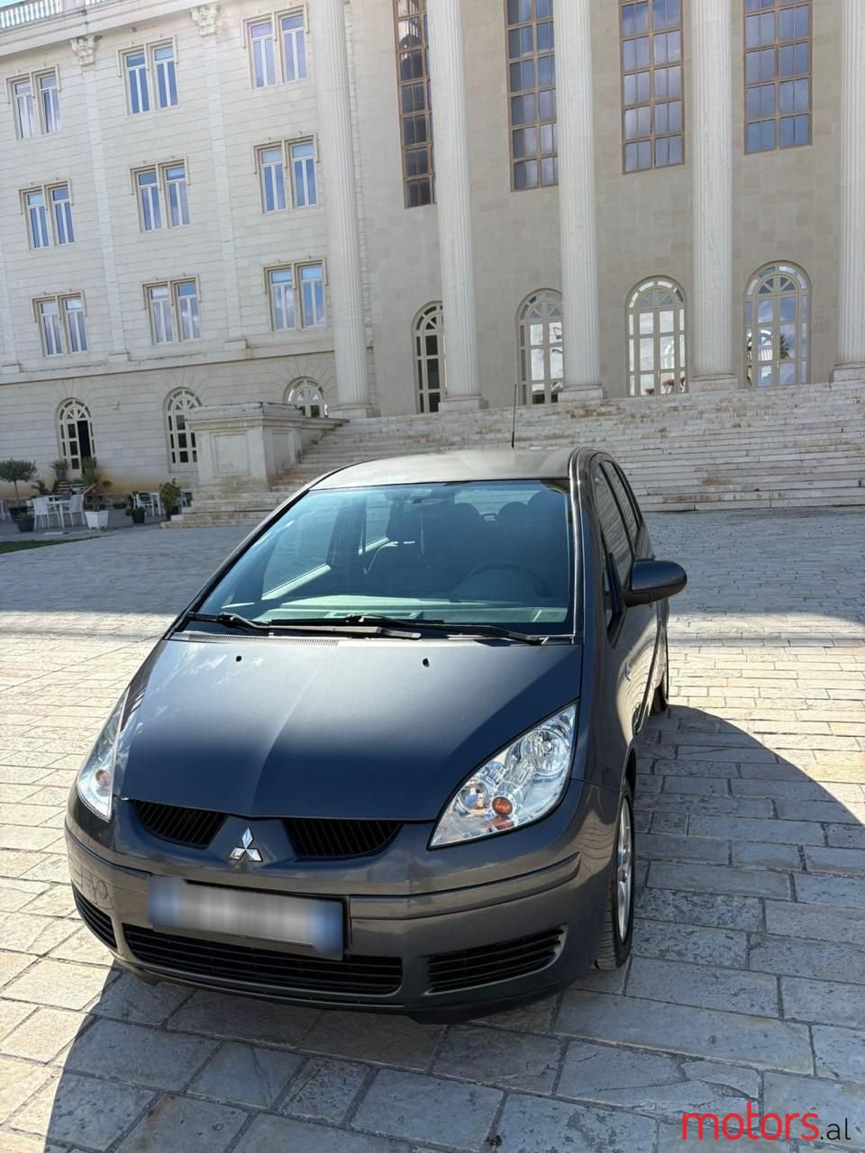 2008' Mitsubishi Colt photo #5