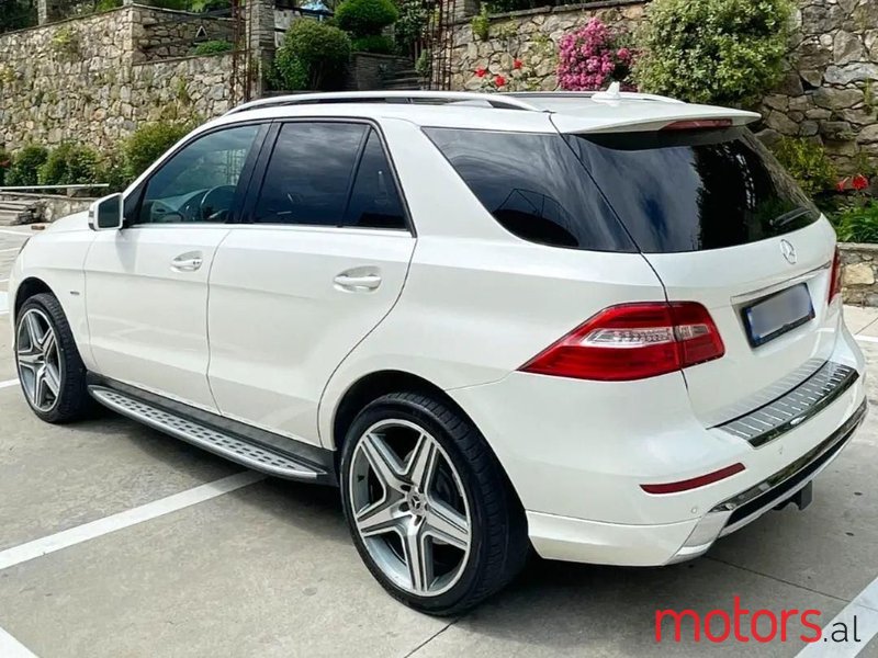 2012' Mercedes-Benz ML 350 photo #4